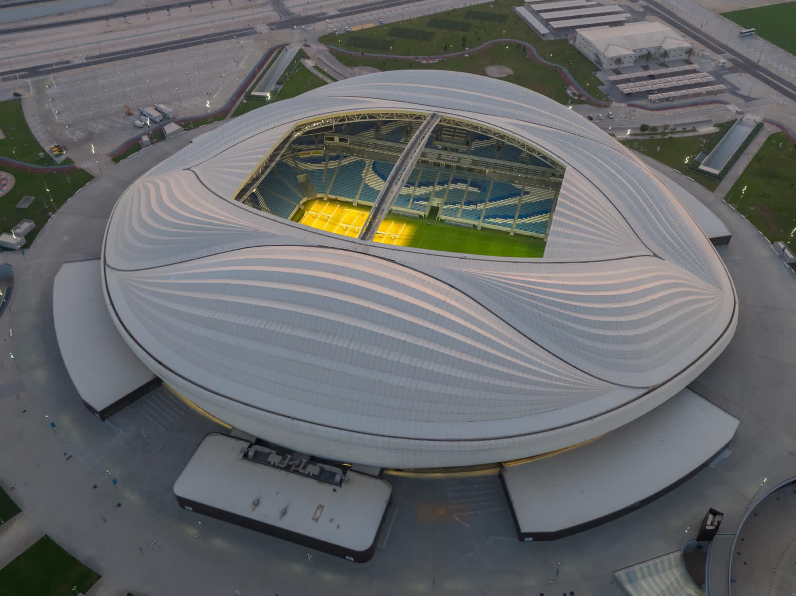 ملعب المونديال...قطر